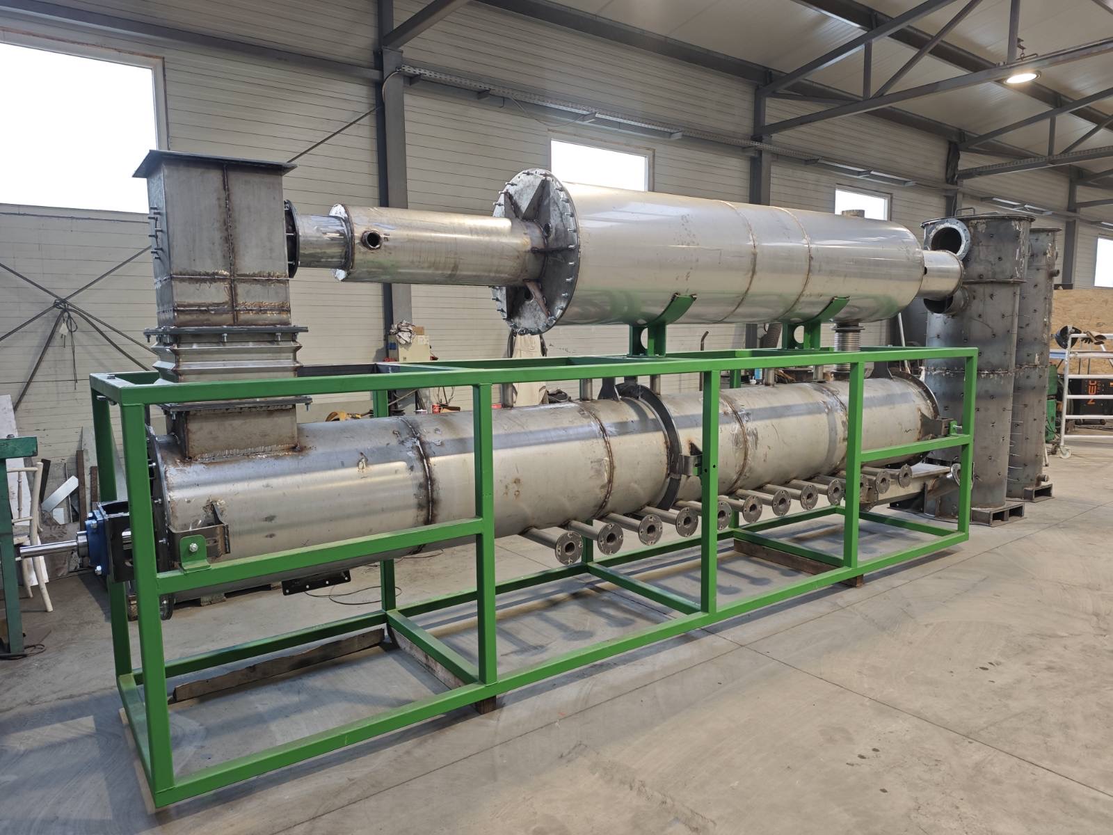 Pyro150 carbonization equipment inside an industrial workshop